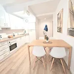 Appartement 2 Bedroom In The Center Of