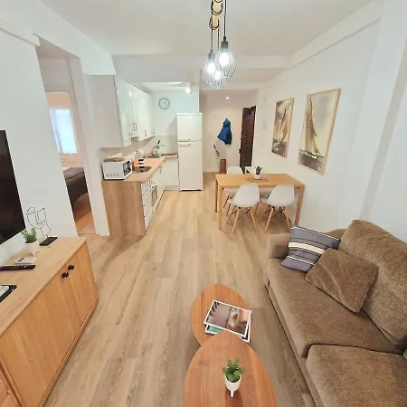 公寓 2 Bedroom In The Center Of 马尔韦利亚