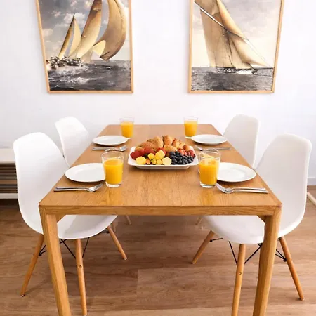 Apartmán 2 Bedroom In The Center Of *